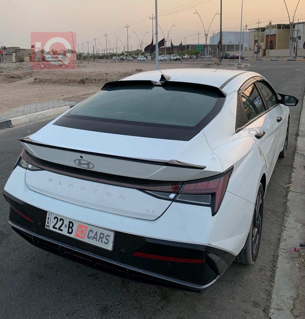 هيونداي النترا